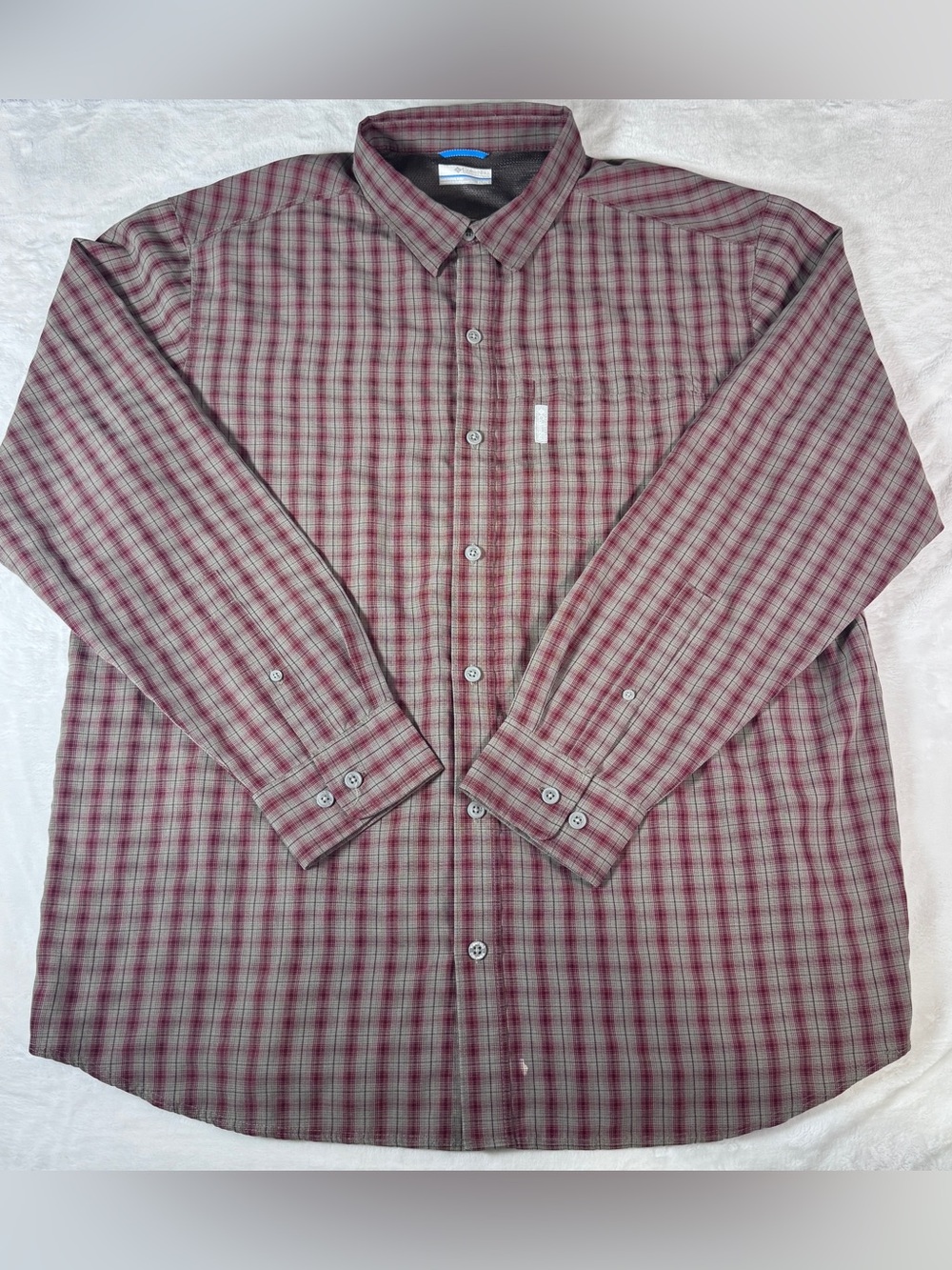 Columbia Men’s XL Red Plaid Long Sleeve Button Up Outdoor Hiking Shirt